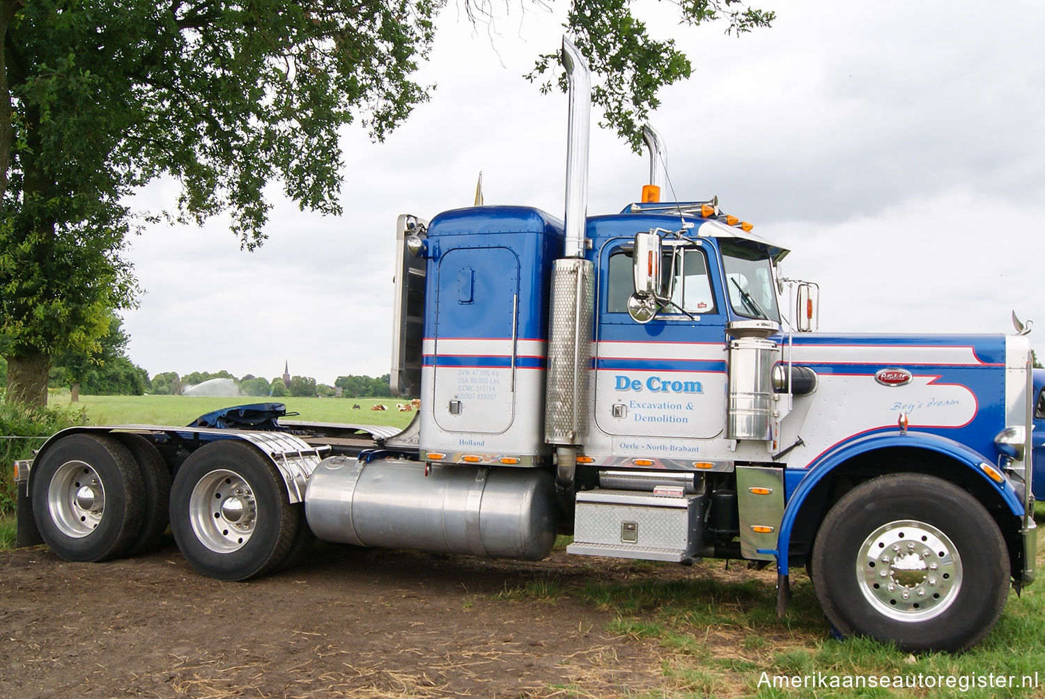 Vrachtwagens Peterbilt 359 uit 1967